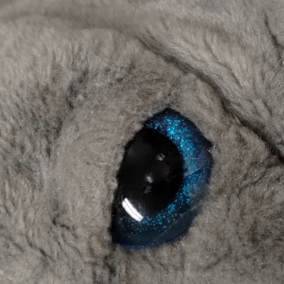 ✓Wishpets Droopy ray wide shimmery eye shimmery grey stingray plush - Picture 12 of 13